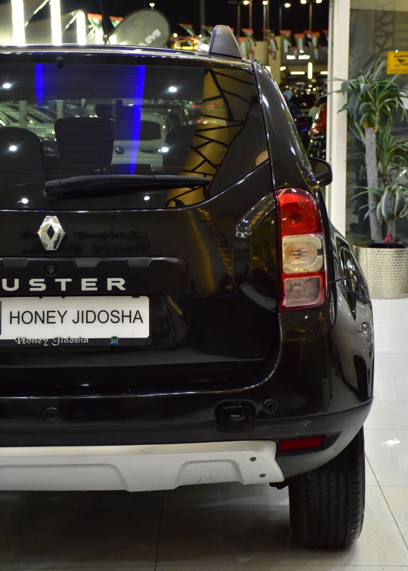 رينو داستر EXCELLENT DEAL for our Renault Duster ( 2016 Model ) in Black Color GCC Specs