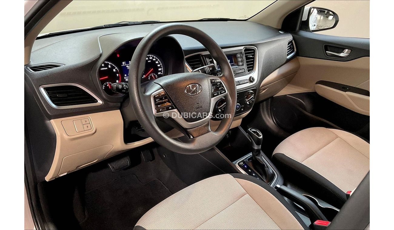 Hyundai Accent Smart Plus