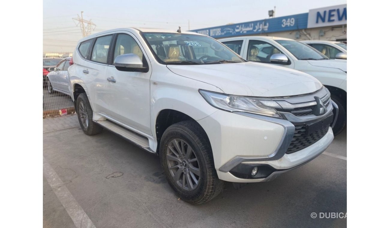 Mitsubishi Montero Mitsubishi Montero Sport 2019 | Diamond With leather | 3.0L | GCC Specs | Brand New Export Only