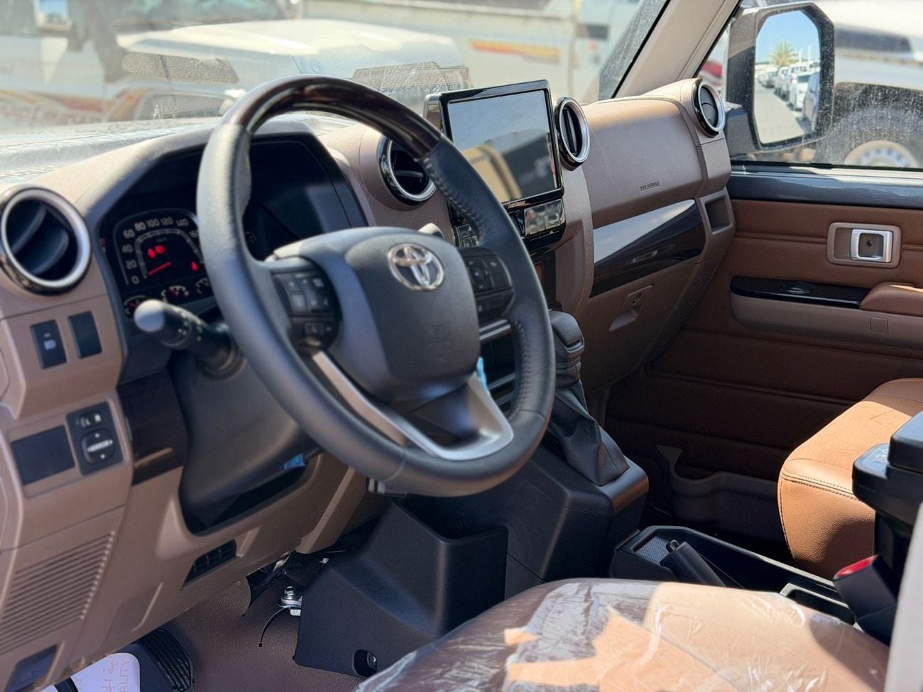 تويوتا لاند كروزر بيك آب