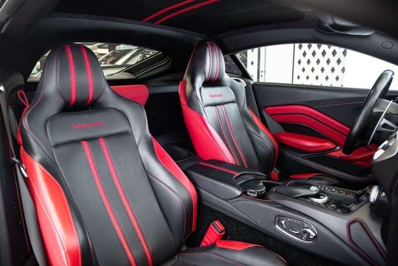 أستون مارتن فانتيج Std