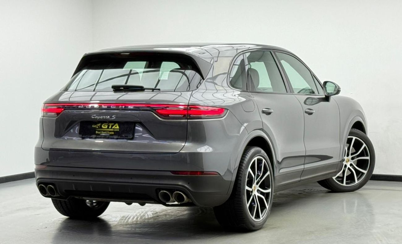 Porsche Cayenne S 2.9L (440 HP)