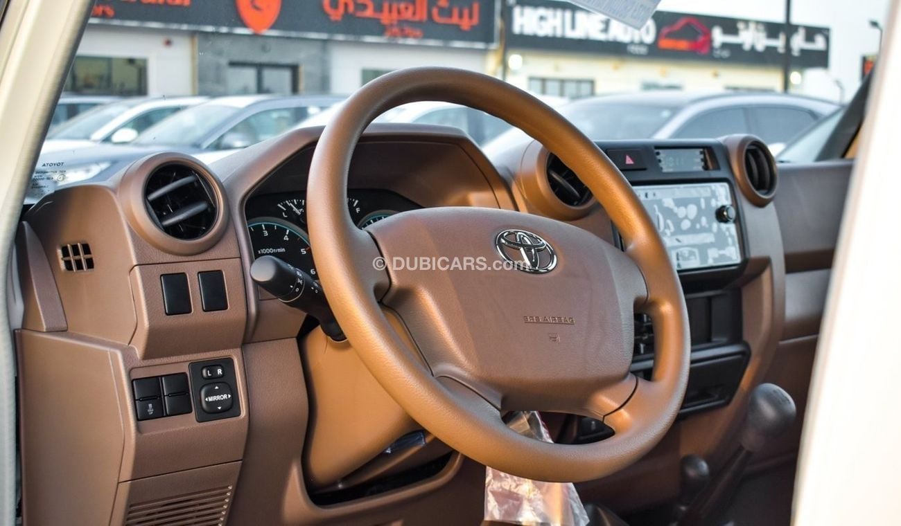 تويوتا لاند كروزر 70 Toyota Land Cruiser LC76 V8 | Diesel | 2023 | For Export Only