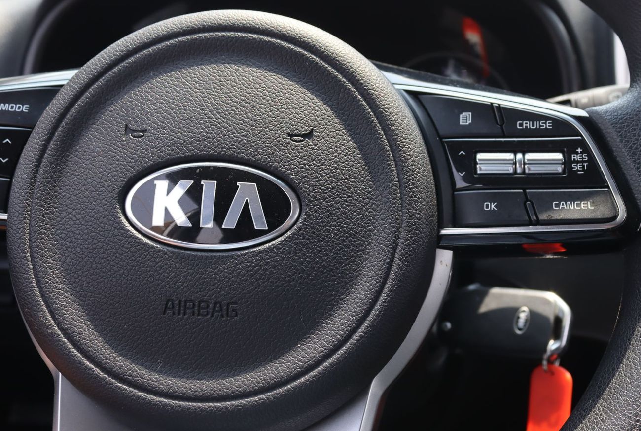 Kia Sportage EX 1.6L Kia Sportage - 2021 - GCC - Accident-Free - 1.6L  - Low Mileage - Excellent Conditi