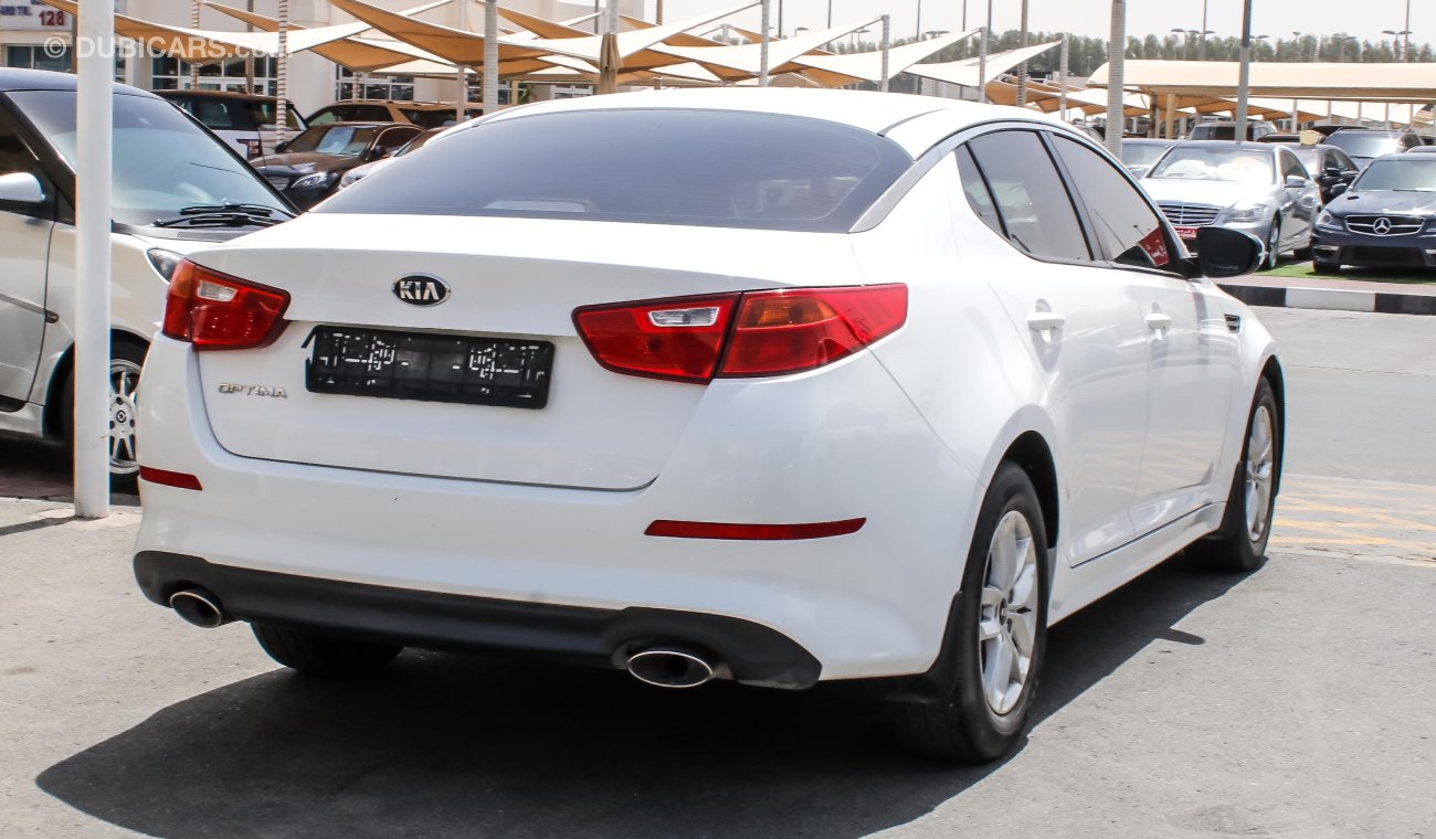 كيا أوبتيما 2014 Kia Optima Gulf specs V4 clean car in excellent condition