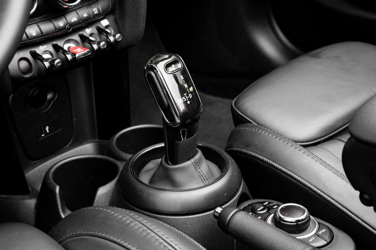 Mini Cooper Cooper | 1,959 P.M | 0% Downpayment | COOPER S CABRIO | MINI SERVICED!