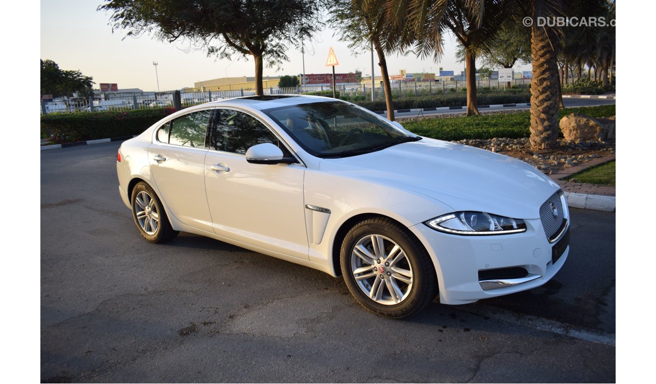 Jaguar XF Luxury 2015