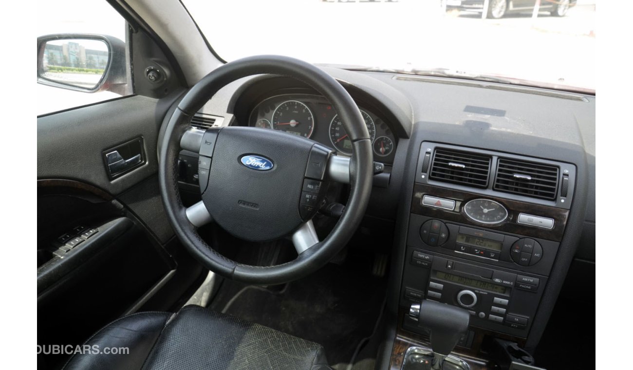 Ford Mondeo Full Option in Excellent Condition