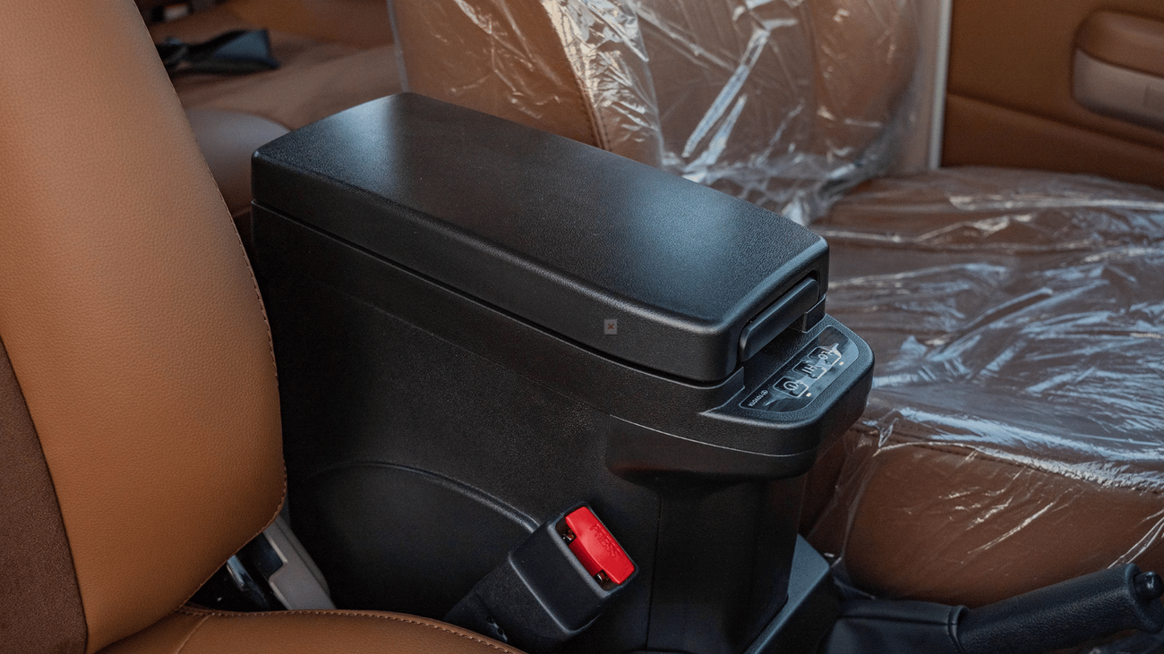 Toyota Land Cruiser Pick Up ECTCGA002 – 2025 Toyota LC79 Double Cab Pick Up - 4.0L Petrol Auto - Full - Beige with Beige Interio