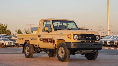 Toyota Land Cruiser Pick Up 2025 Toyota Land Cruiser LC 79 SC 4.0L AT Petrol Basic with Fridge (Beige)