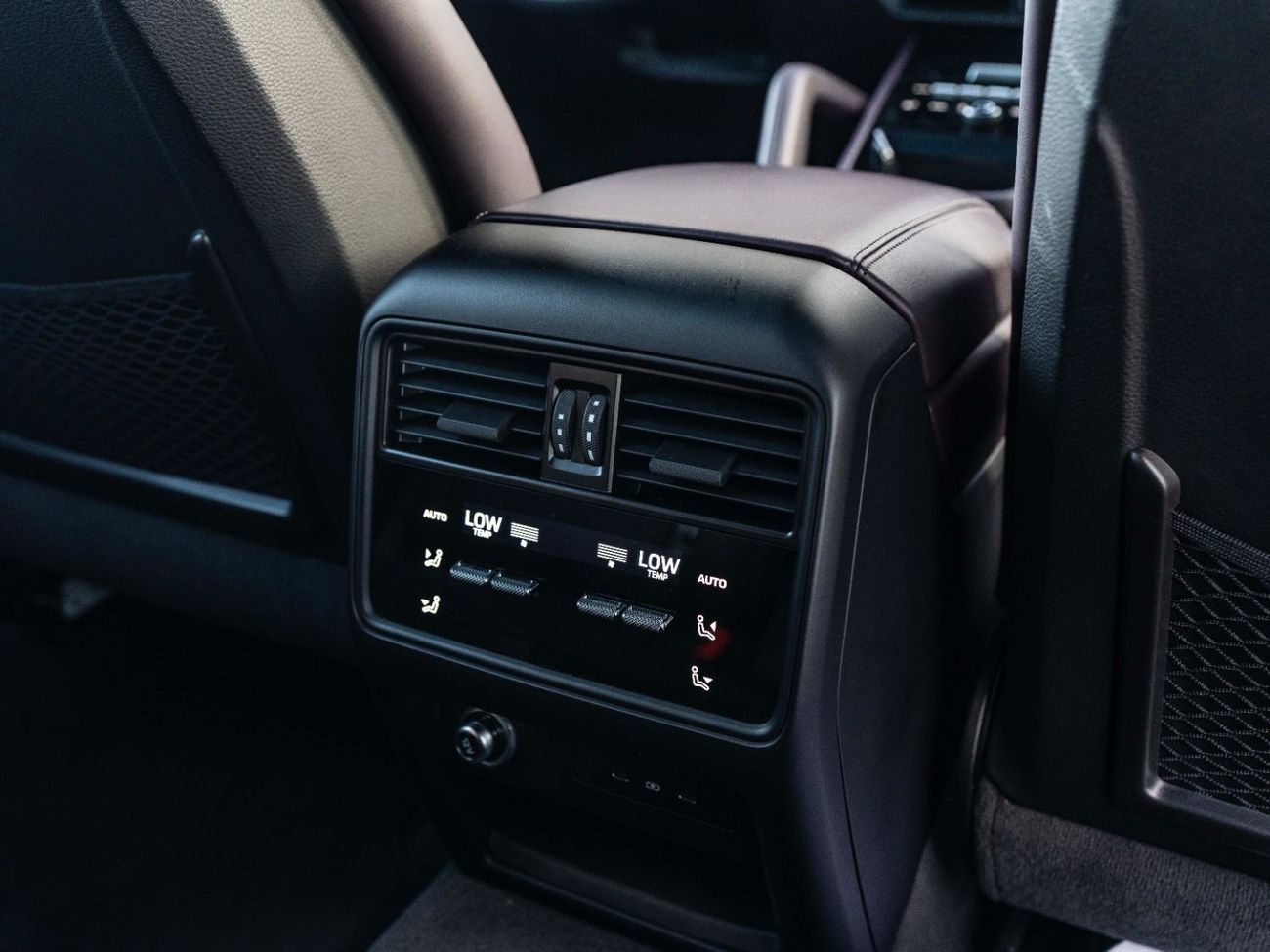 Porsche Cayenne Base Coupe