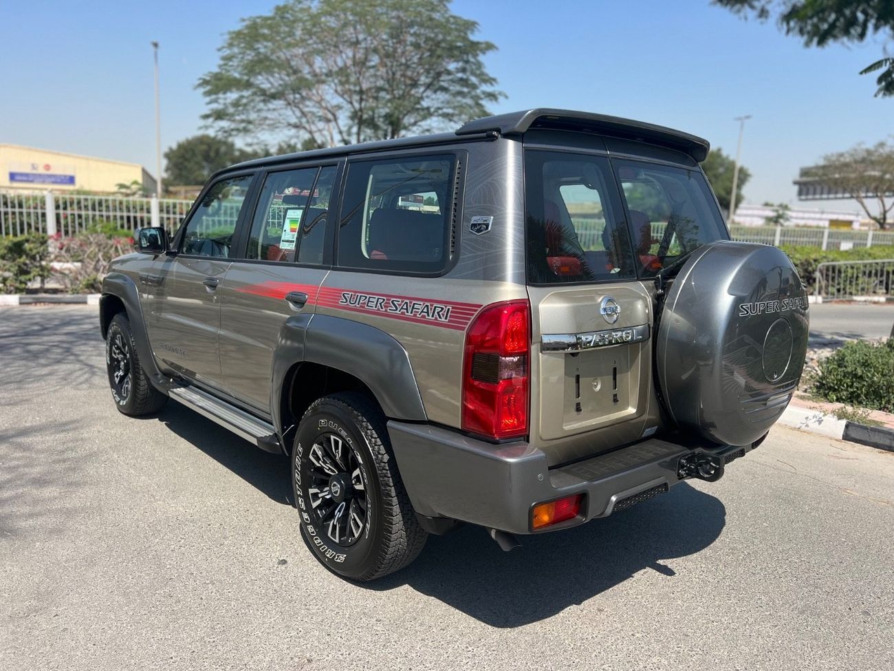 Nissan Patrol Super Safari