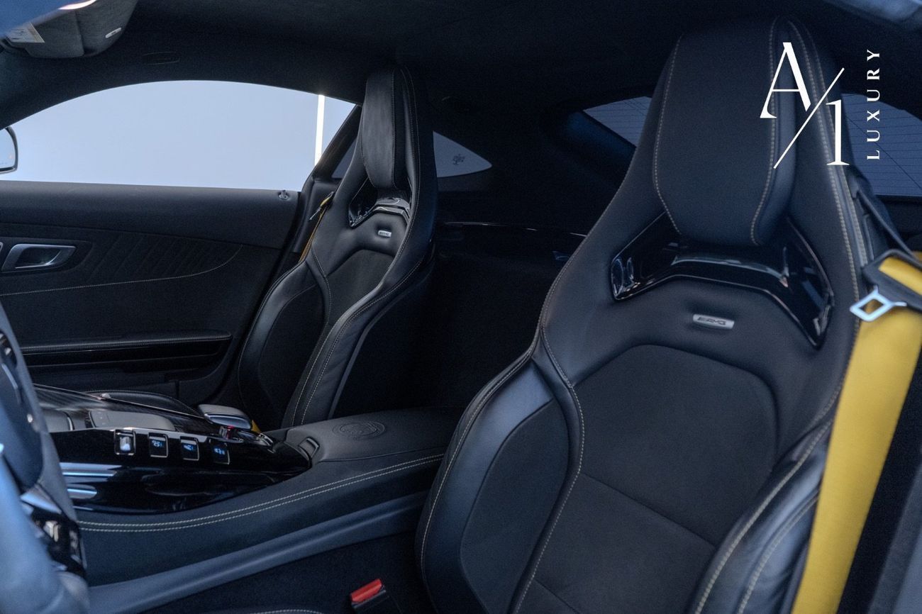 Mercedes-Benz AMG GTR 2020 Mercedes GTR, Full Service History, GCC Specs, Excellent Condition