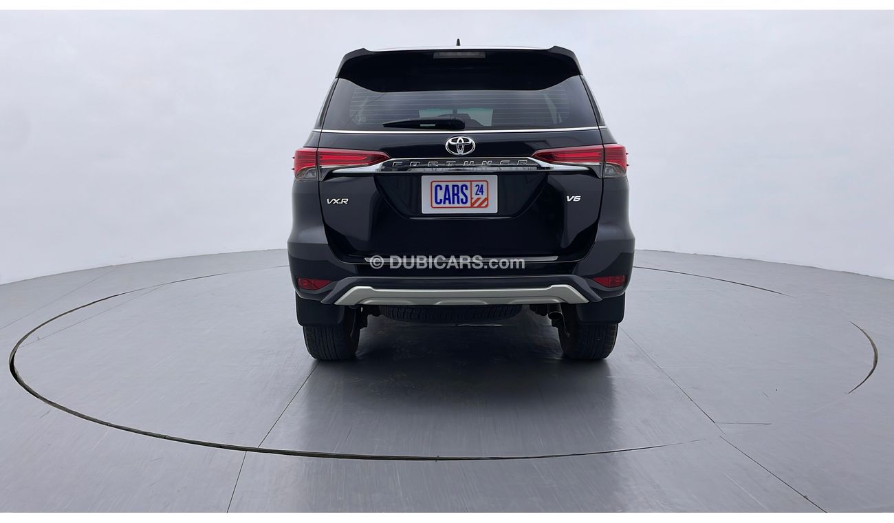 تويوتا فورتونر VXR 4 | +مع الضمان | كمان تم فحص ١٥٠