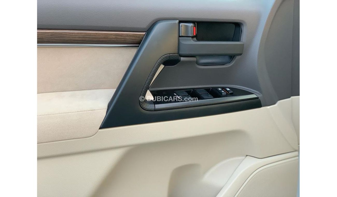 Toyota Land Cruiser GXR 4x4 4.0L V6 Gasoline 2020