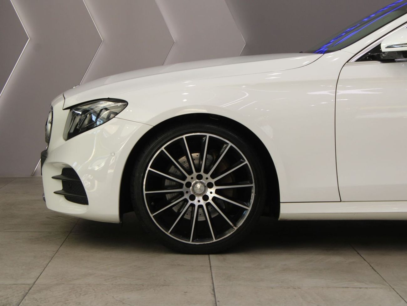 مرسيدس بنز E200 | Fully Loaded