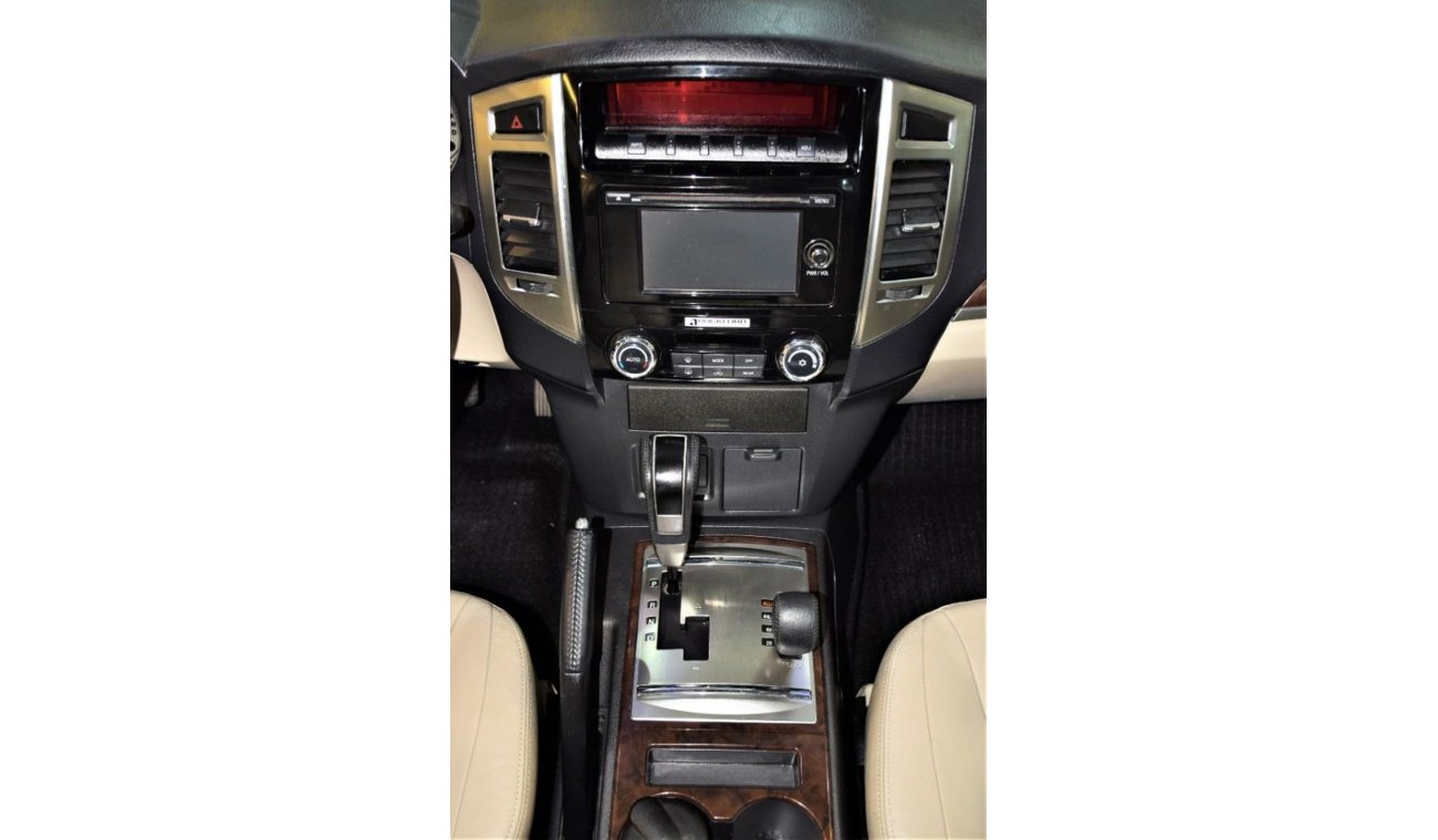 Mitsubishi Pajero AMAZING Mitsubishi Pajero ( GLS 3.8 ) 2016 Model!! in White Color! GCC Specs