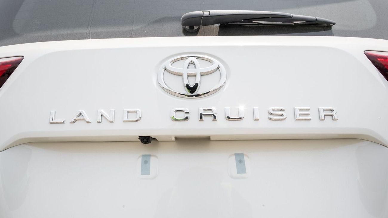 تويوتا لاند كروزر TOYOTA LANDCRUISER 3.3 GXR MID A -2025YM