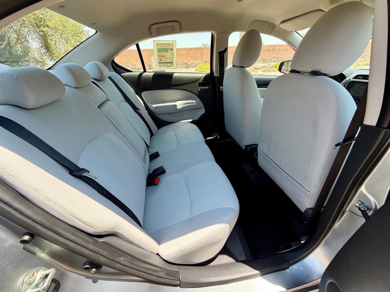 Mitsubishi Attrage GLX HIGHLINE GLX PREMIUM 1.2L GCC , ACCIDENT FREE, (410/-MONTHLY)