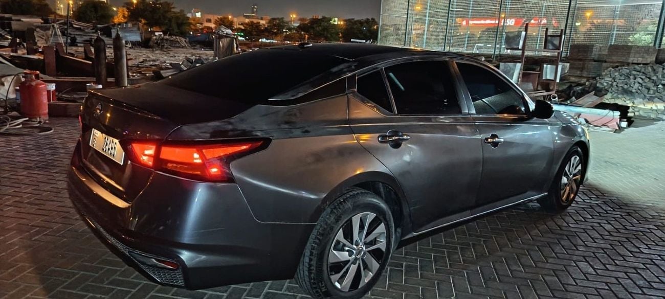 Nissan Altima SV 2.5L