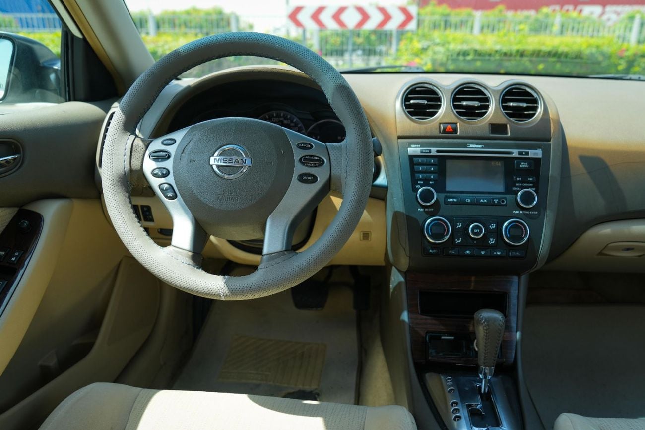 Nissan Altima S 2010 GCC SPECS