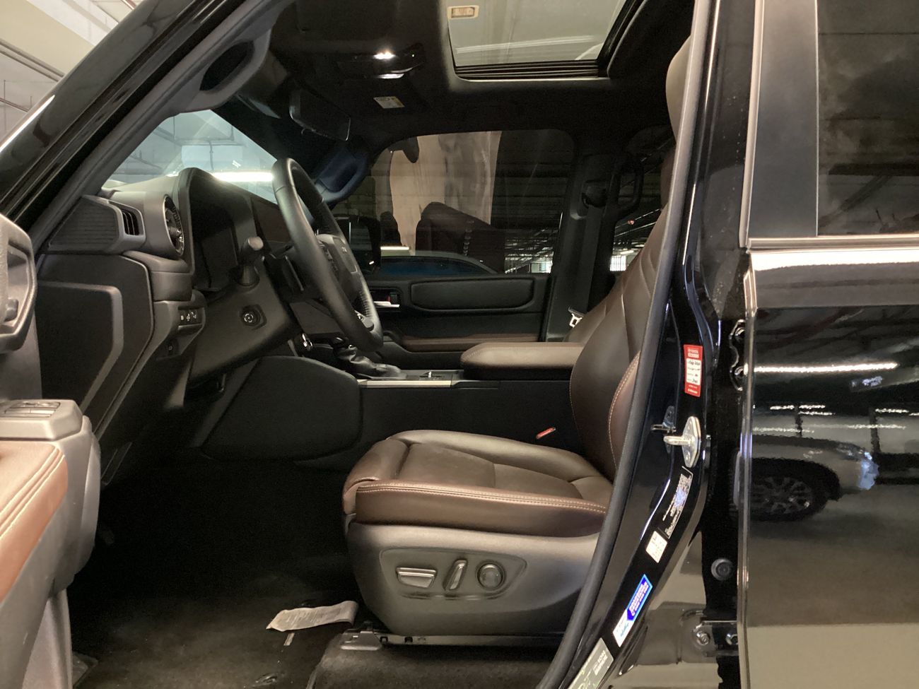 تويوتا برادو Adventure | شامل الضمان | 0 ﺪﻔﻋﺓ ﺃﻮﻟﻯ