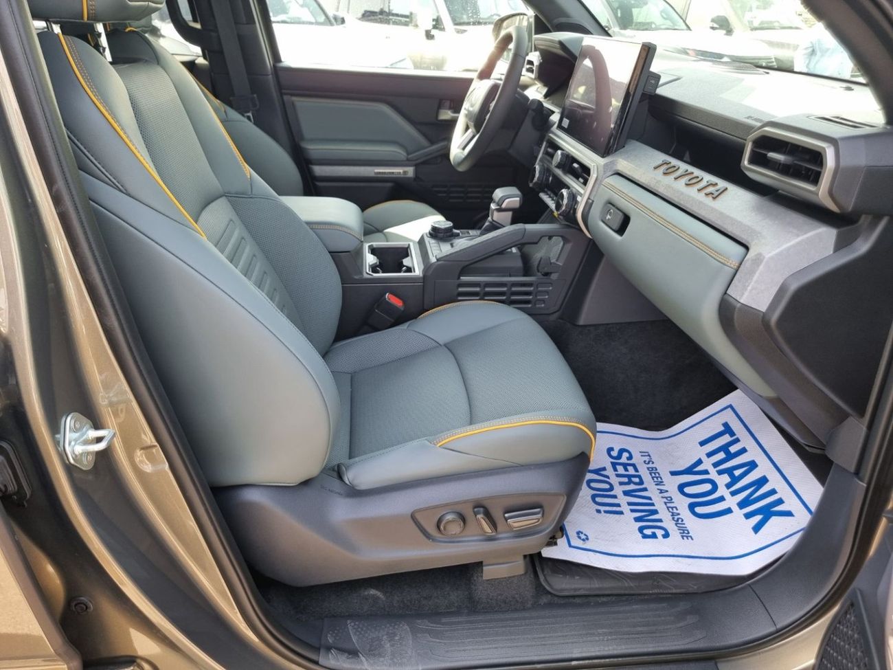 Toyota Tacoma TrailHunter Brand New * Export Price *