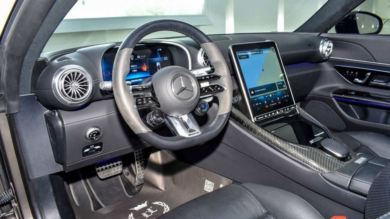 Mercedes-Benz SL 63 AMG MERCEDES SL 63 AMG CONVERTIBLE 2022. ACCIDENT FREE. IN EXCELLENT CONDITION