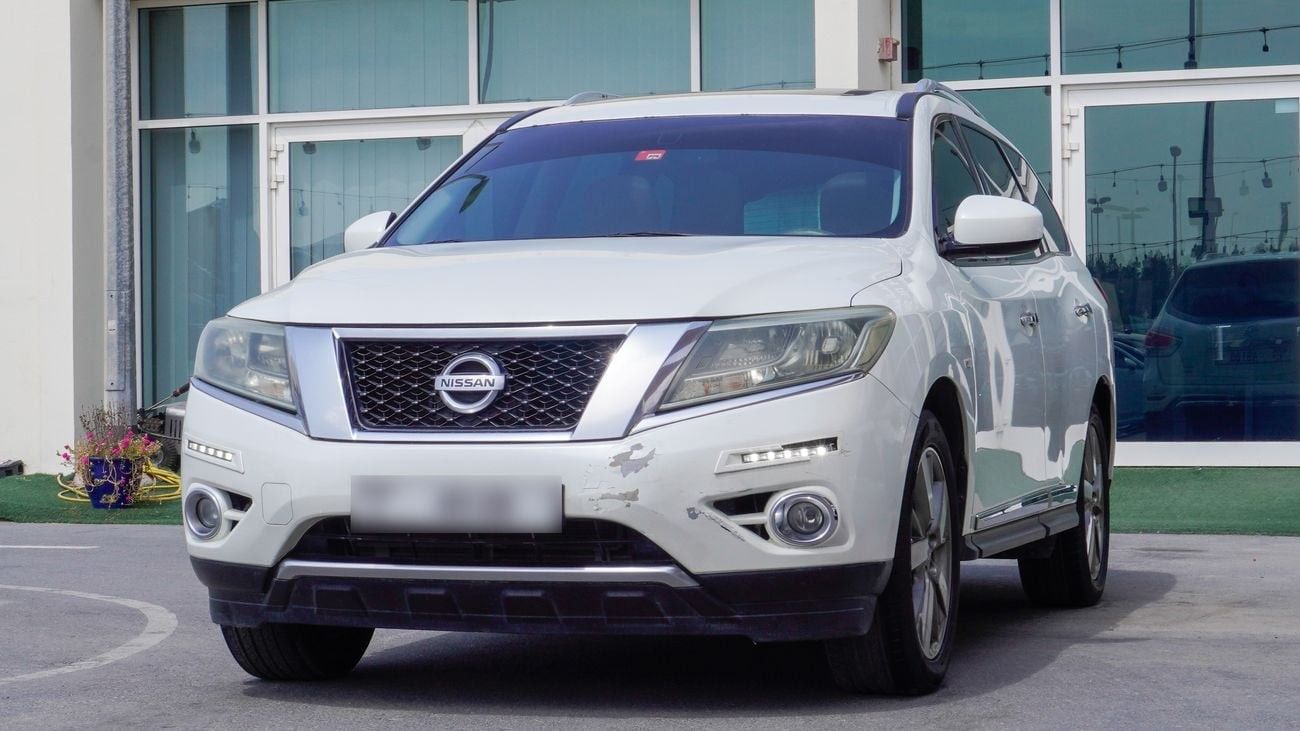 Nissan Pathfinder SV