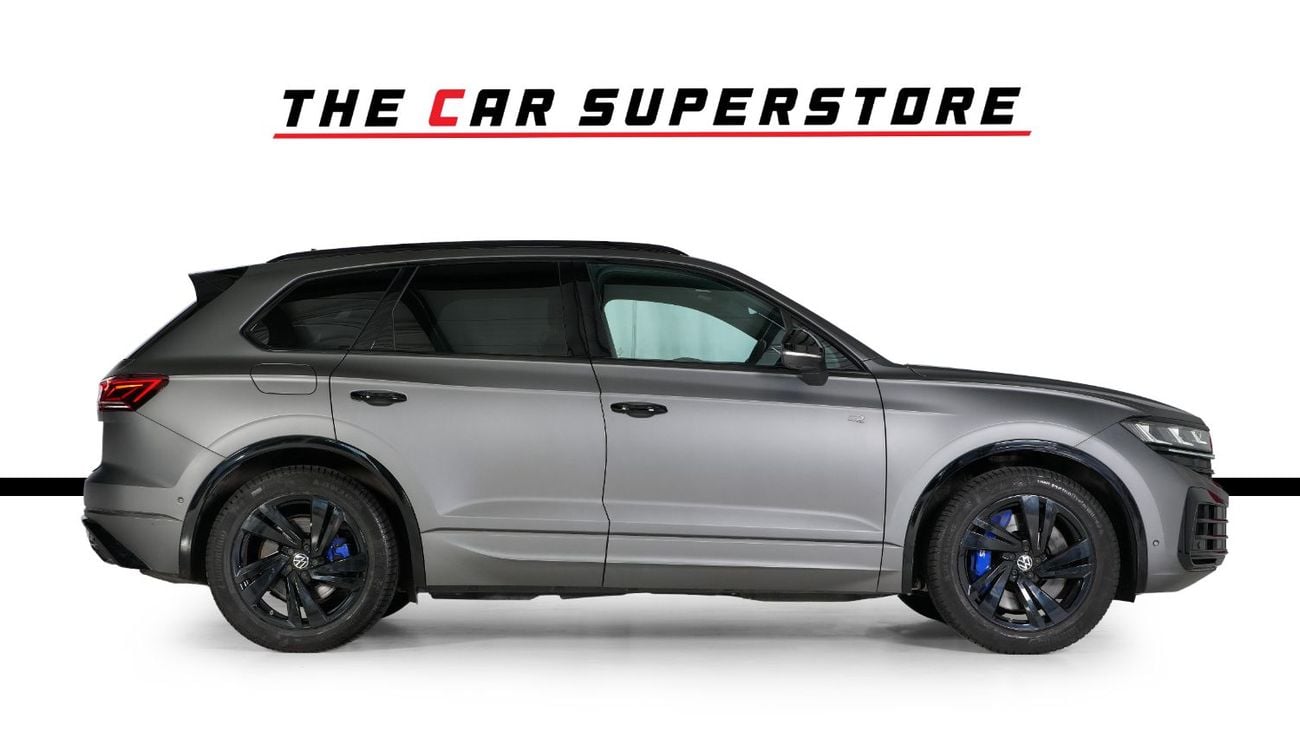 Volkswagen Touareg R-LINE eHybrid | European Spec | Full Option