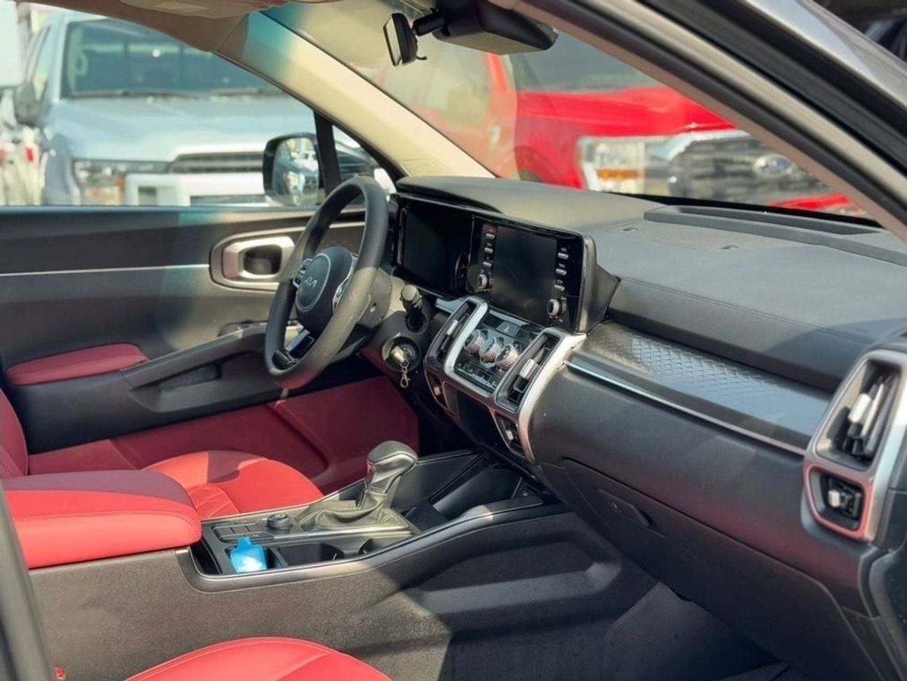 كيا سورينتو Mid Option 3.3L