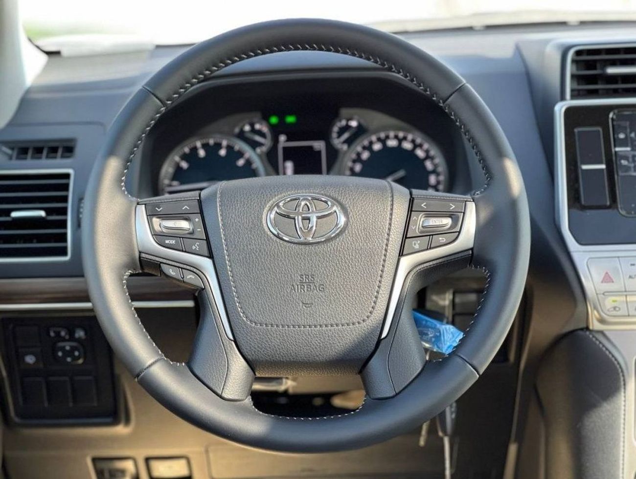 Toyota Prado VX 2.7L PTR A/T // 2023 // HIGH OPTION WITH SUNROOF , COOL BOX , POWER SEATS // SPECIAL OFFER // BY