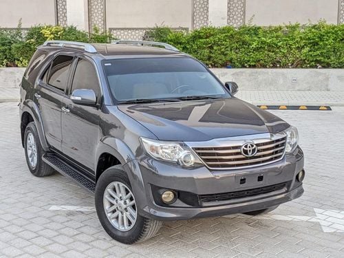 Toyota Fortuner Toyota fortuner 2014 petrol left hand drive