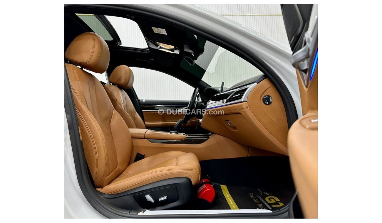 بي أم دبليو 730Li Std 2022 BMW 730li Master Class, July 2027 BMW Warranty + Service Contract, Full Options, Low Kms, G