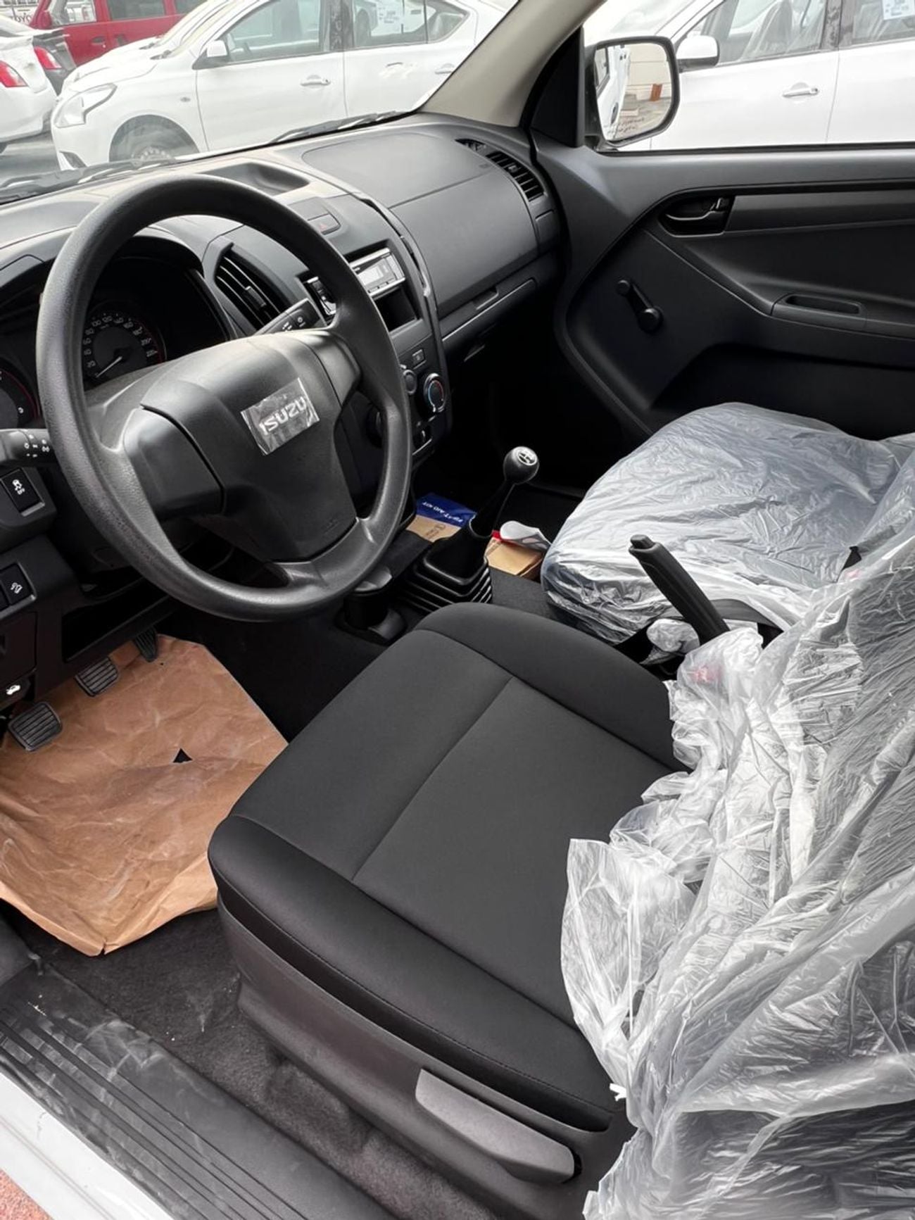 Isuzu D-MAX STD Isuzu D Max S/C 4X2 FLAT DECK RBA 26 MY