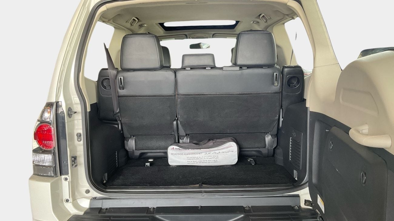 Mitsubishi Pajero GLS HIGHLINE | Guaranteed Warranty | 0 Down Payment