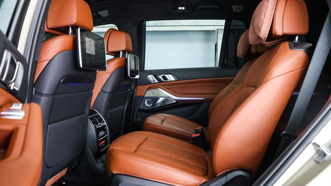 BMW X7 XDrive 50i M Kit