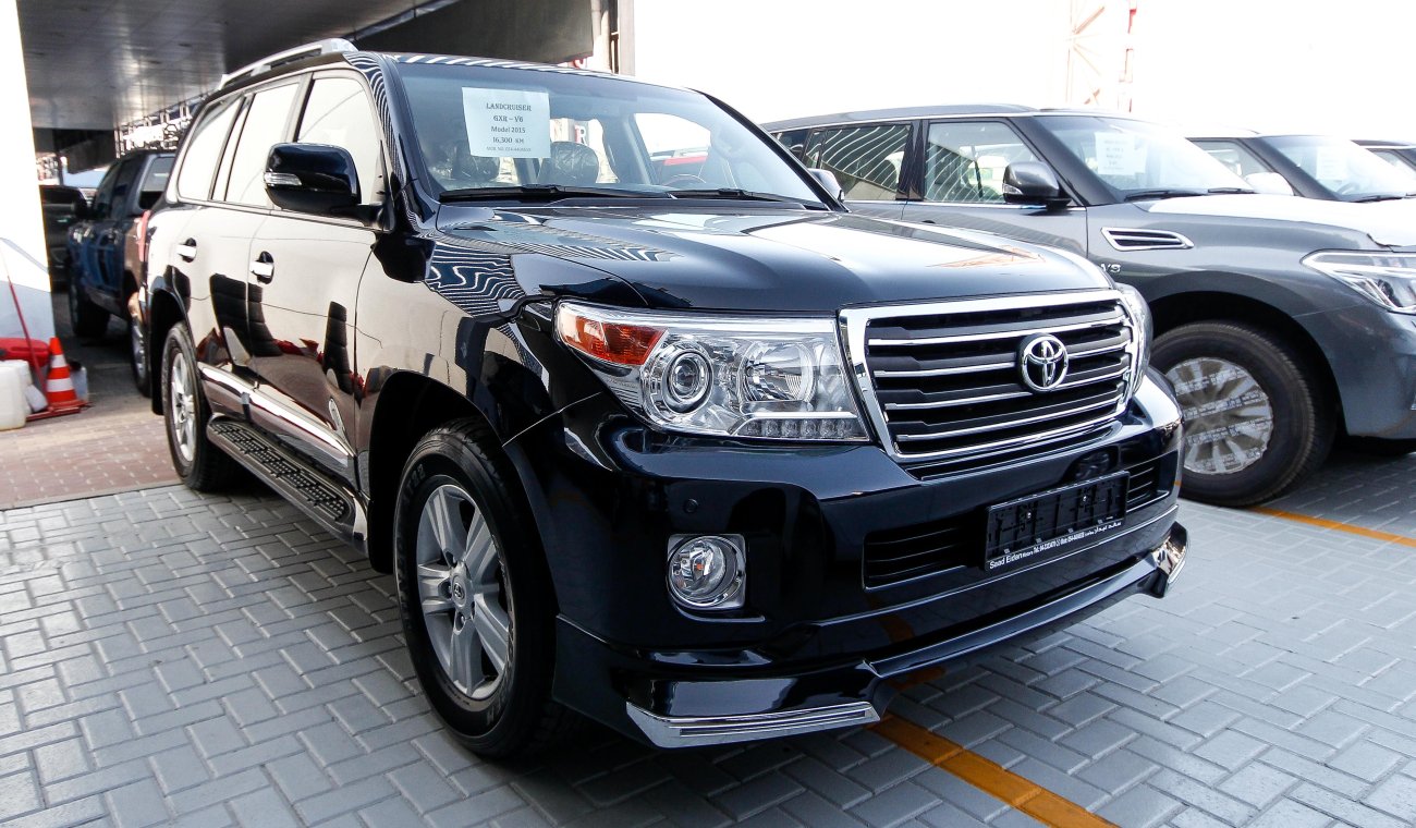 Toyota Land Cruiser GXR V6