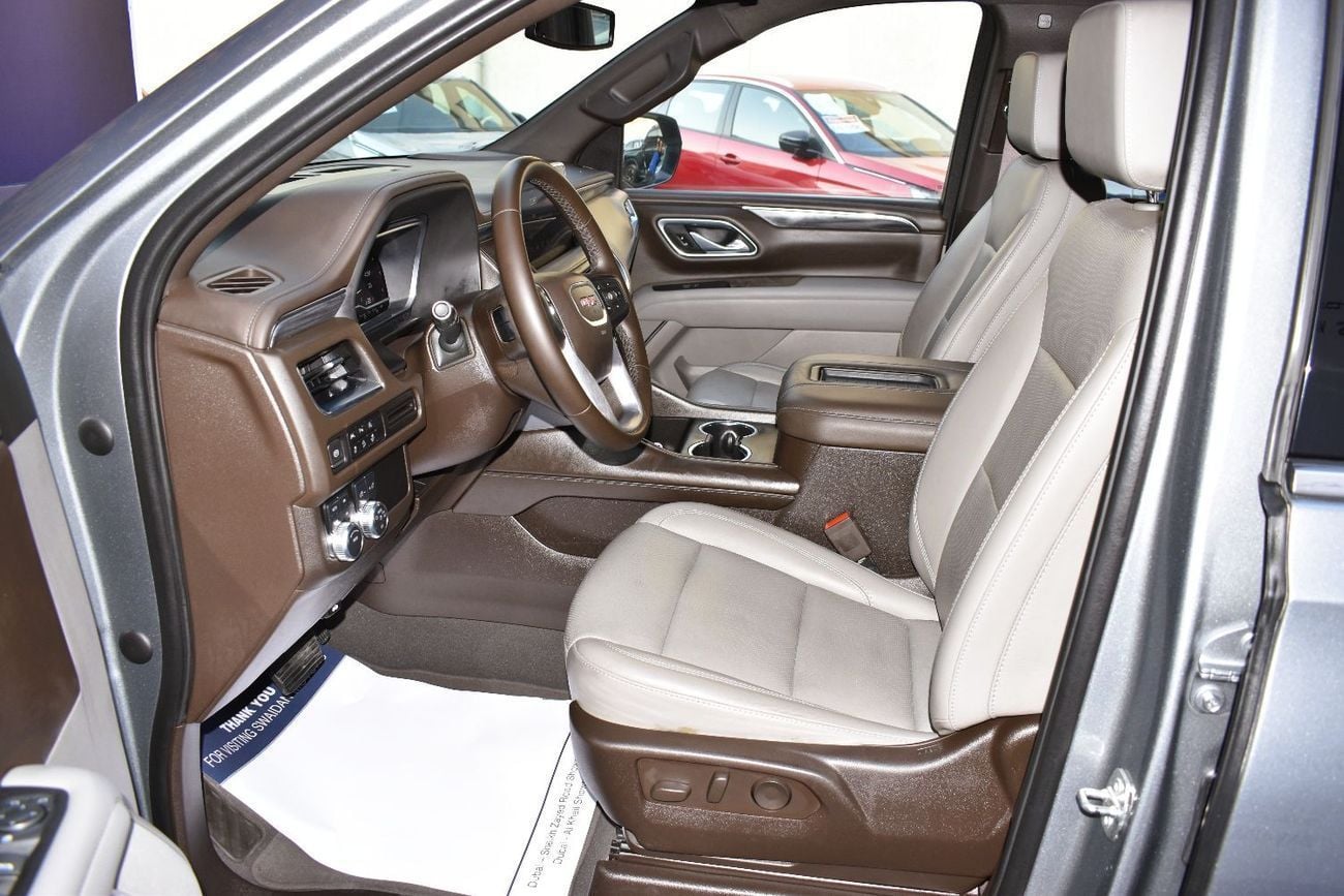 GMC Yukon AT4 5.3 V8 SLT (AWD)