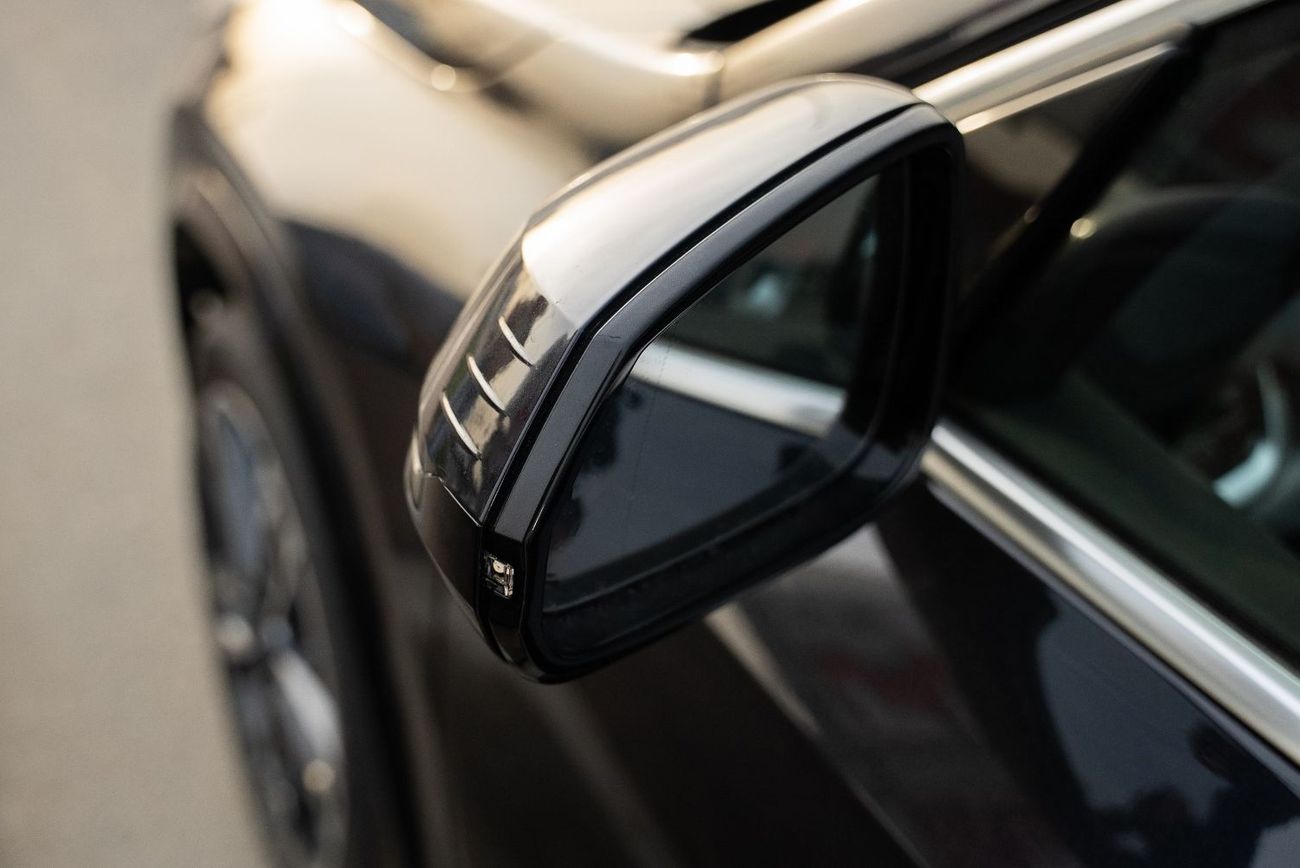 بي أم دبليو X1 BMW X1 25Li M Kit