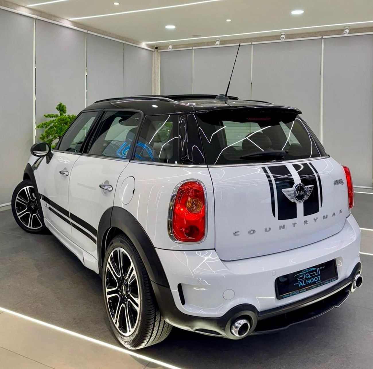 Mini John Cooper Works Countryman UNIQUE Mini COUNTRYMAN JOINS COOPER WORKS || ACCIDENT FREE || GCC || PANORAMIC ROOF