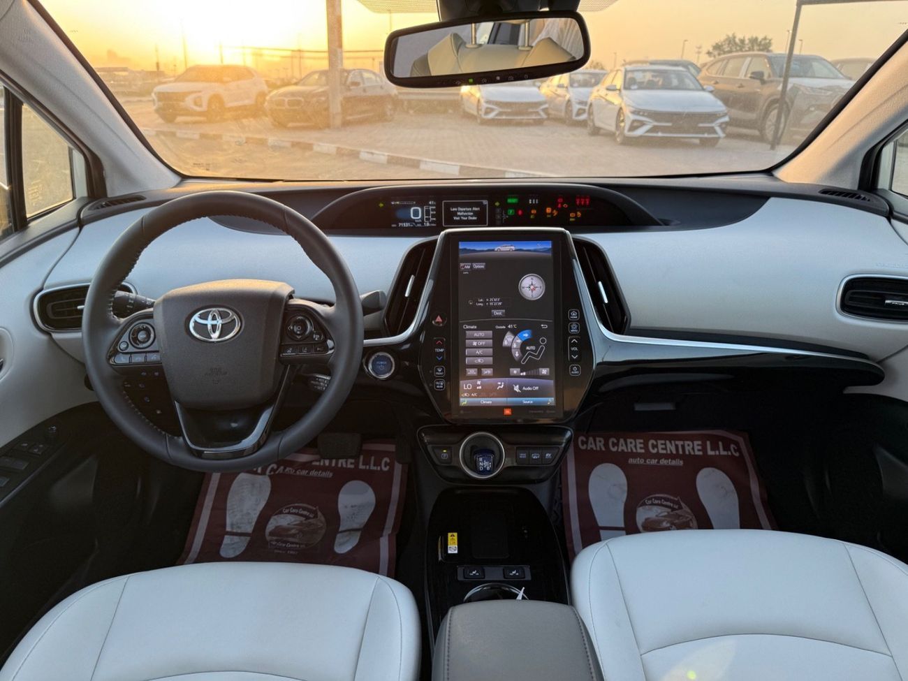 Toyota Prius Iconic 1.8L 2020 PRIME 1.8L PLUGIN HYBRID CANADA SPEC