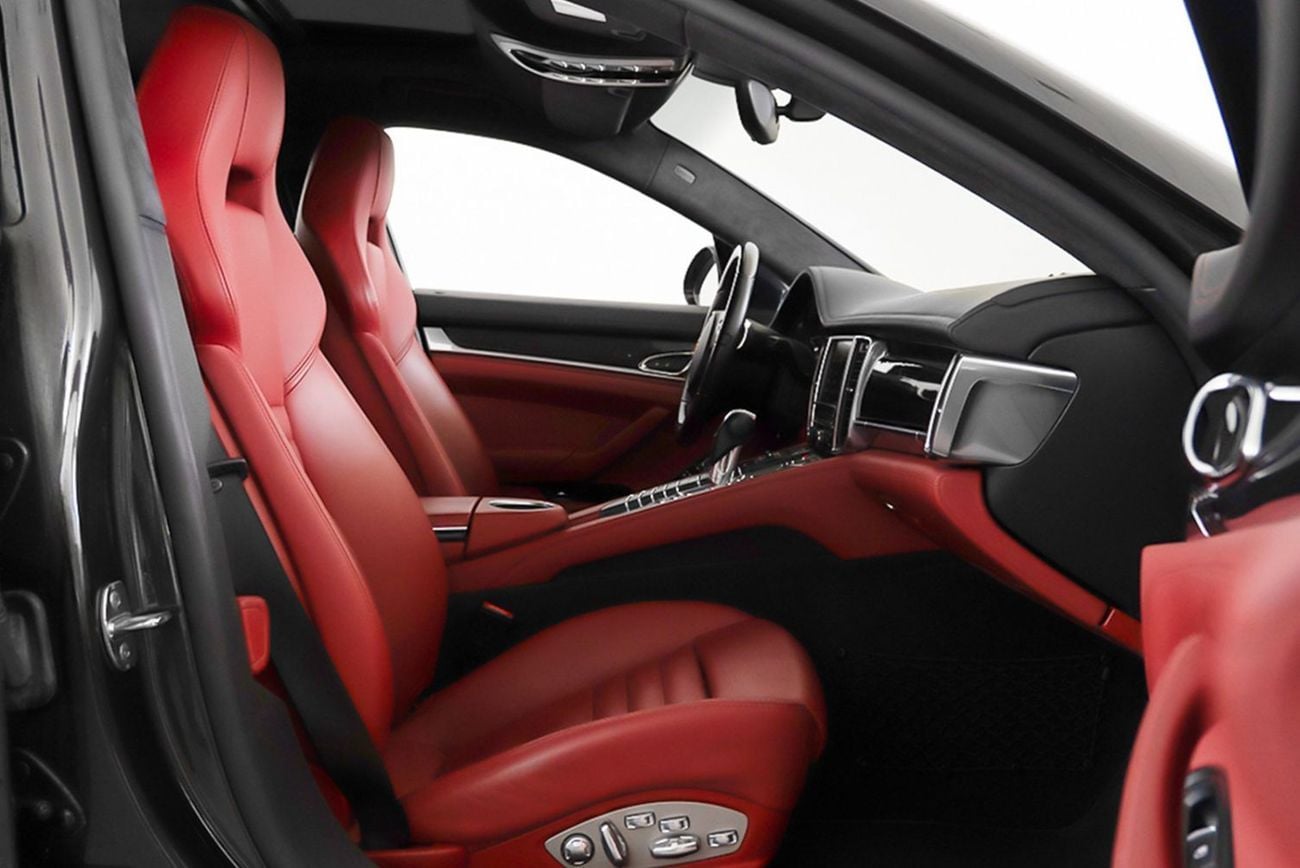 Porsche Panamera STD