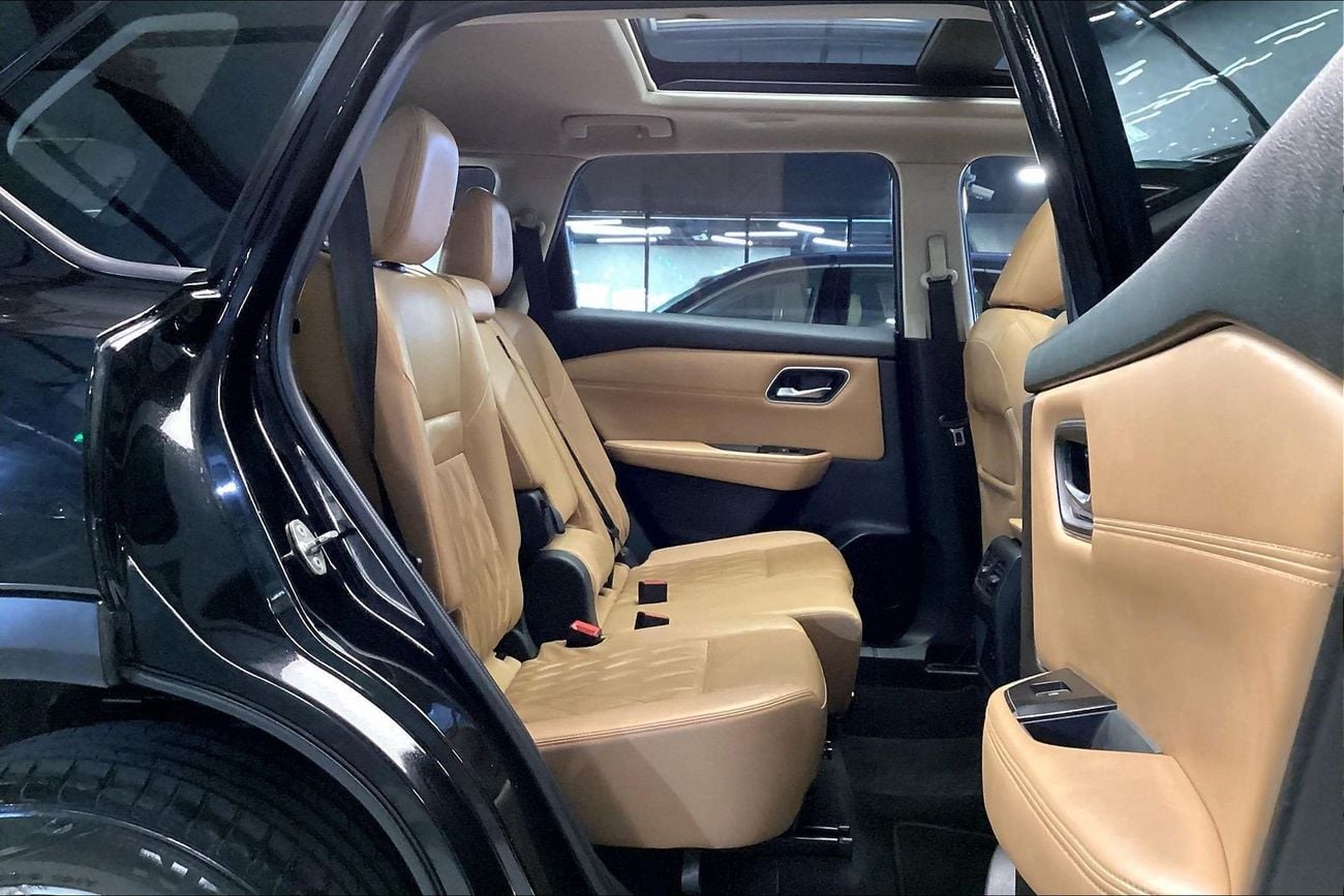نيسان إكس تريل 2.5 SL 4WD 7STR AUTO | شامل الضمان | 0 ﺪﻔﻋﺓ ﺃﻮﻟﻯ