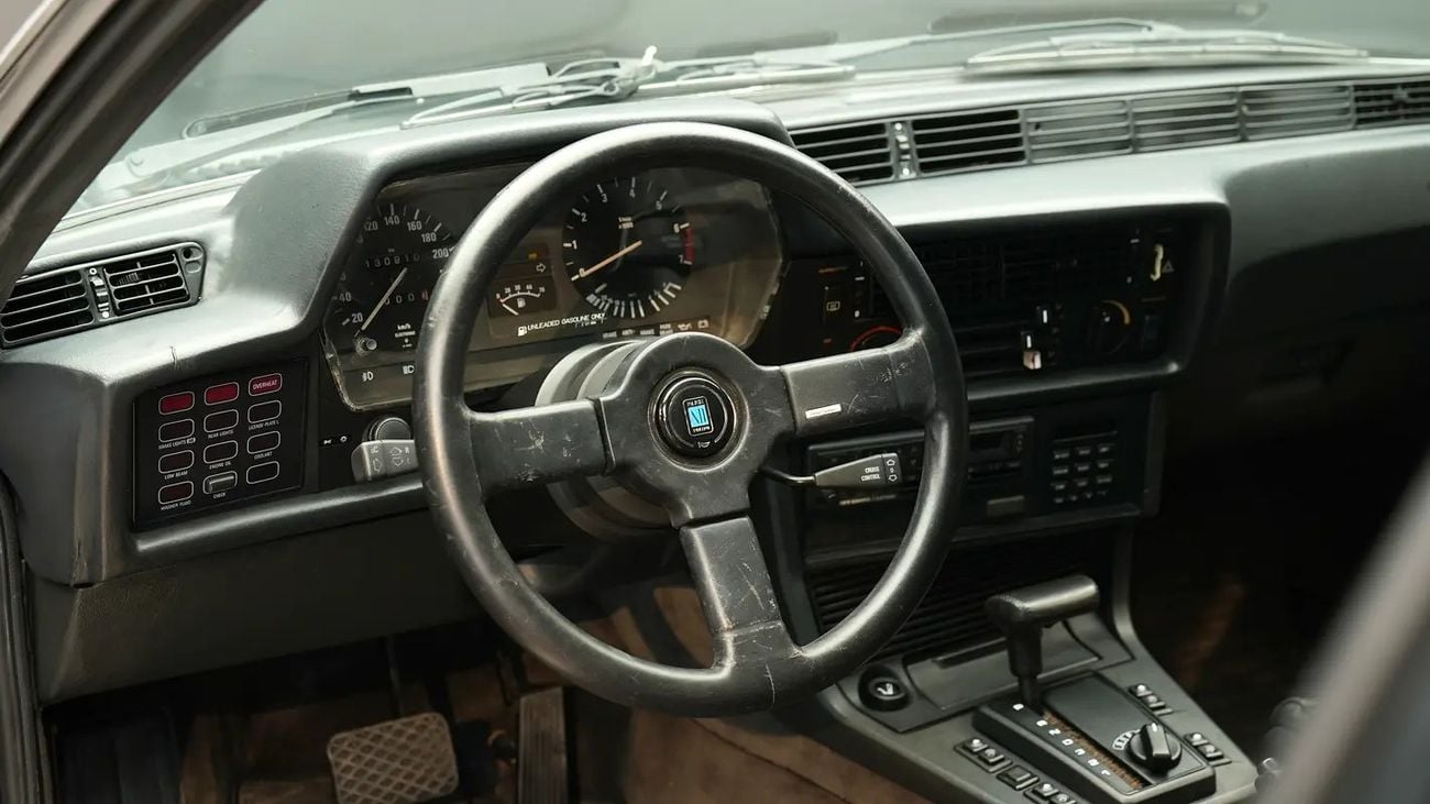 بي أم دبليو 6 سيريز جي تي 635CSI Japanese Specs Classic Coupe