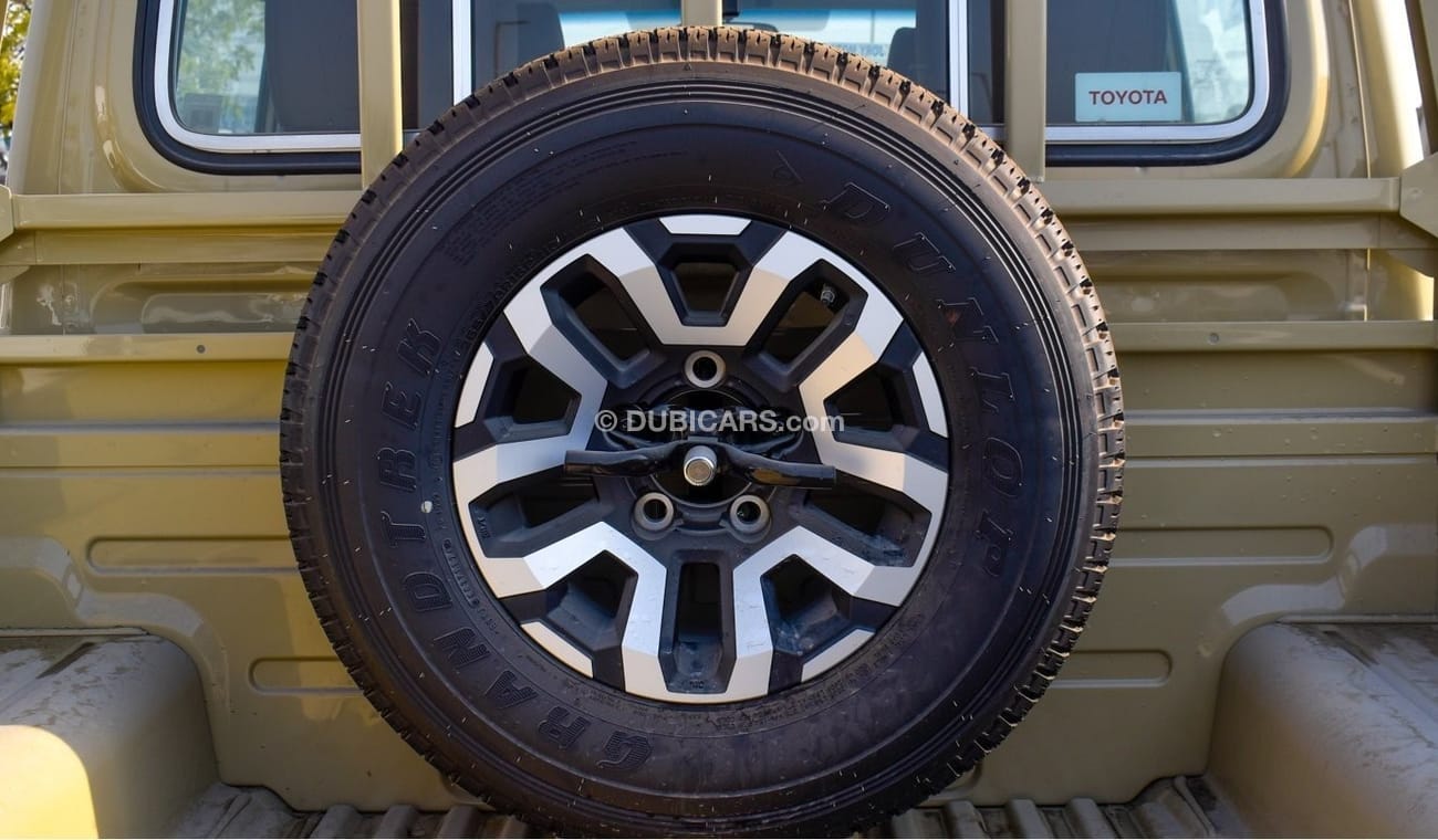 Toyota Land Cruiser Pick Up LX V6