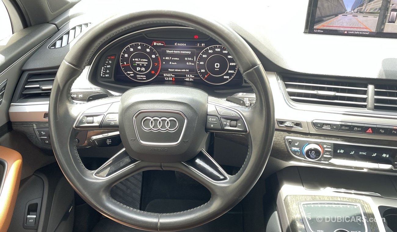 Audi Q7 45 QUARTO LUXURY LINE 3 | Under Warranty | Free Insurance | Inspected on 150+ parameters