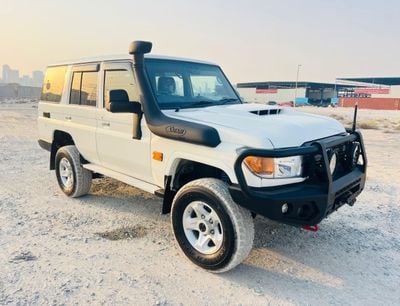 تويوتا لاند كروزر diesel right hand drive 4.5L only for export available