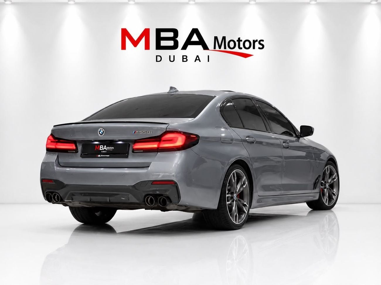 BMW M550i