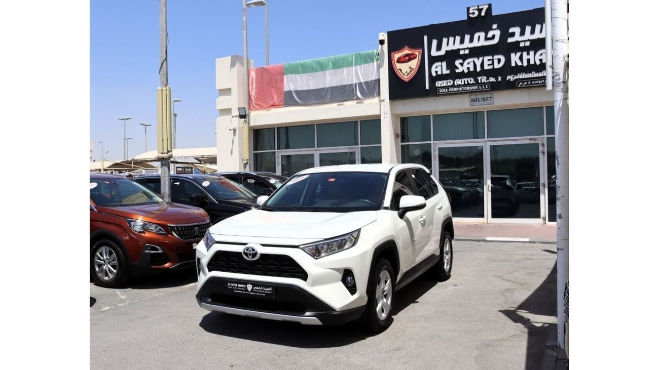 Toyota RAV4 EX ACCIDENTS FREE - GCC - PERFECT CONDITION INSIDE OUT - ENGINE 2500 CC -